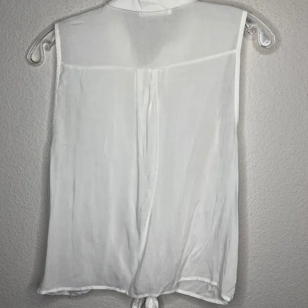 LUSH Sleeveless Top White‎ - Image 3