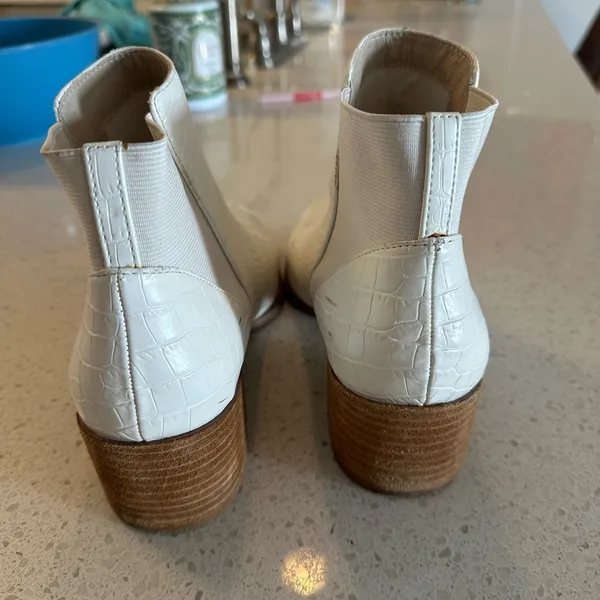 Chinese Laundry Ivory Croc-Patterned Ankle Booties - Image 11