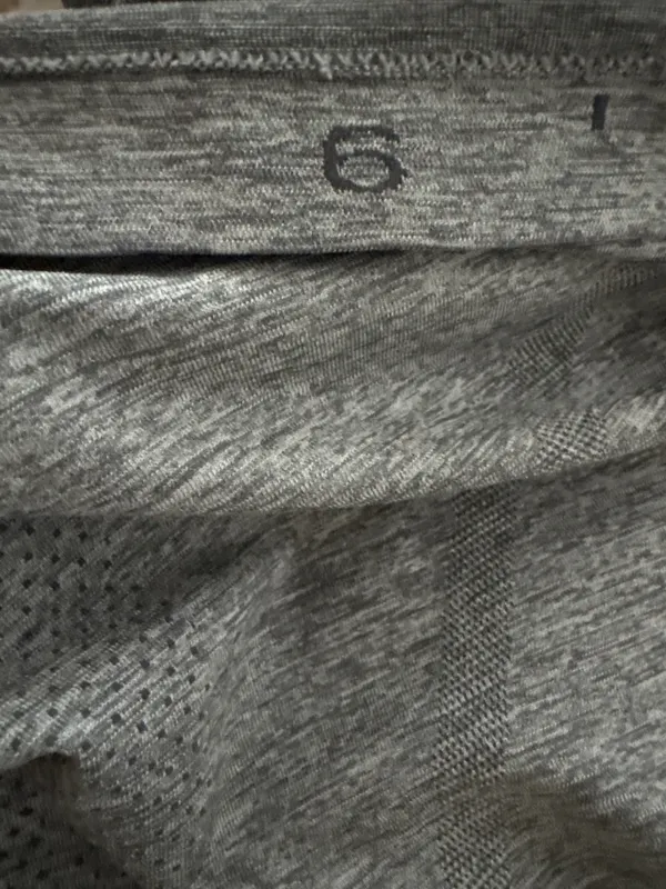 Gray Lululemon swiftly tech - Image 6
