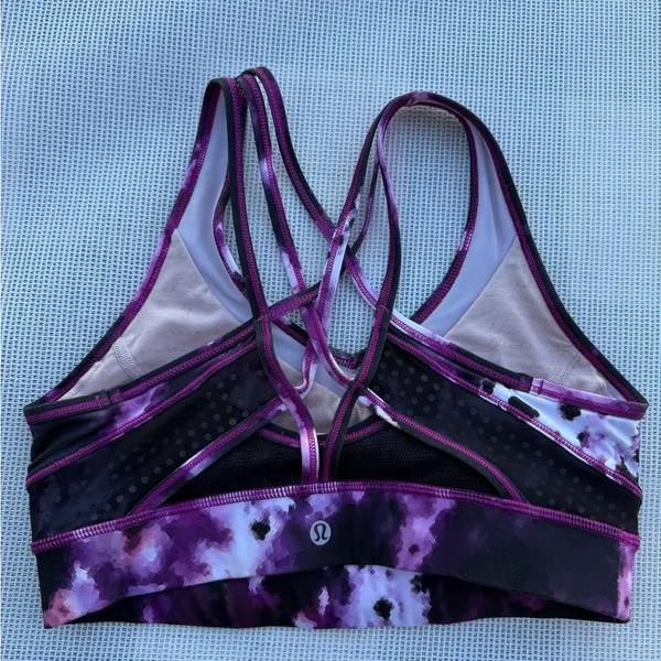 LULULEMON Women's Purple Sports Bra SIZE 8 - Image 3