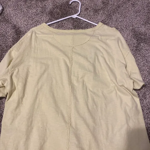 American Eagle oversized yellow top with seams - Image 2