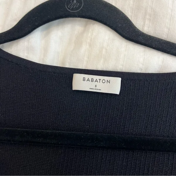 Aritzia Sculpt Knit Sweetheart Longsleeve - Image 9