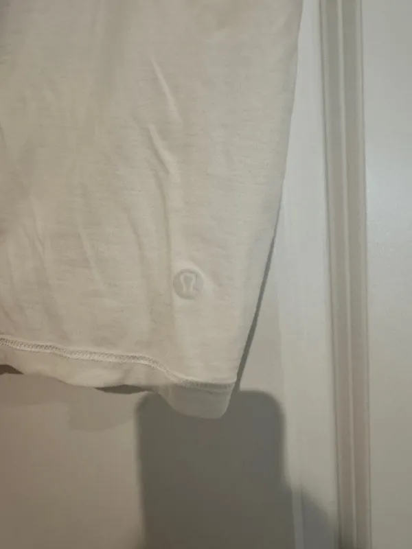 Lululemon Crescent Tee - Image 5