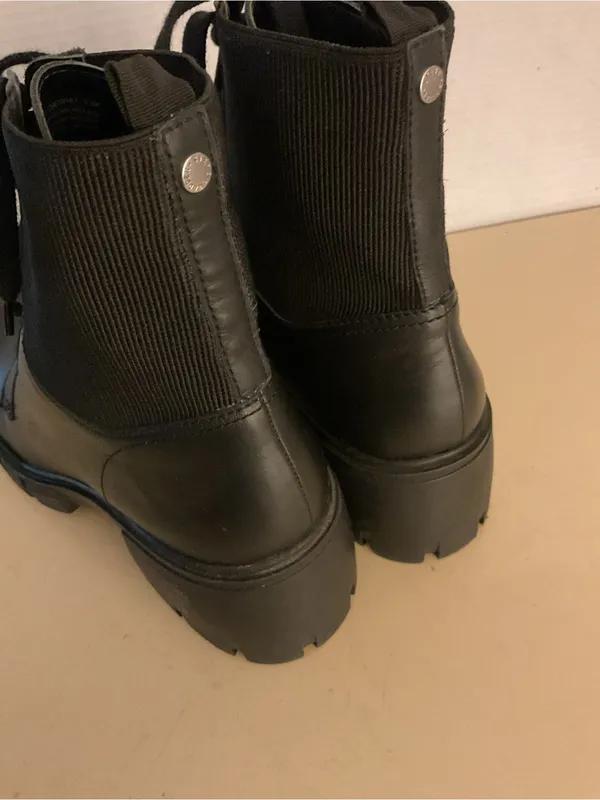 Steve Madden women Black platform Lace-Up Chunky Combat Boots US 9.5 - Image 8