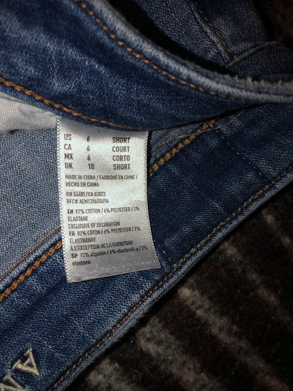 American Eagle Jeans - Image 5