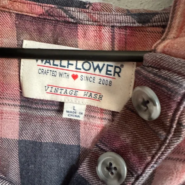 Wallflower Pink and Gray Long Sleeve Boxy Polo Top - Image 3