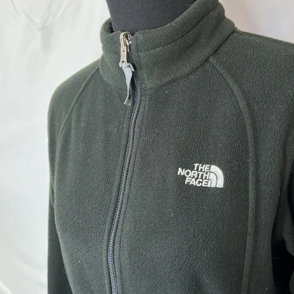 The North Face Women’s Black Full Zip Fleece Long Sleeve Sweater Size L. - Image 2