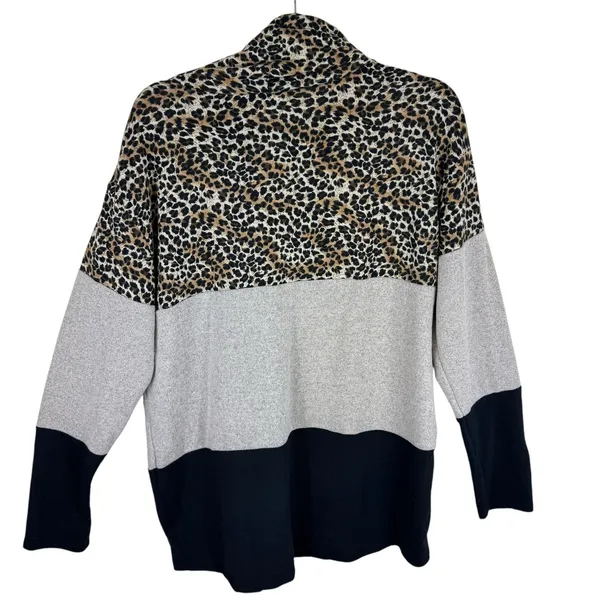 Tint & Shadow NWT Leopard Cream Black Cowl Neck Lightweight Knit Pullover Size L - Image 2