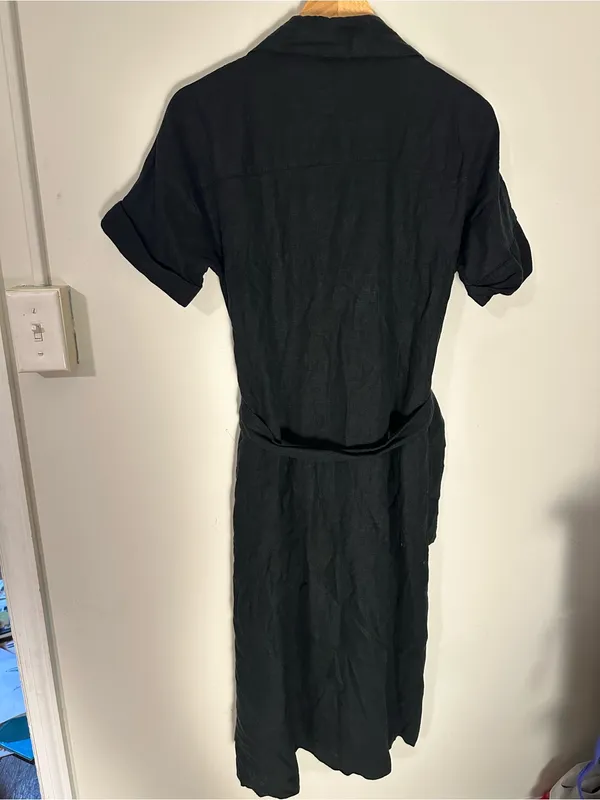 Banana Republic linen belted midi dress black small - Image 5