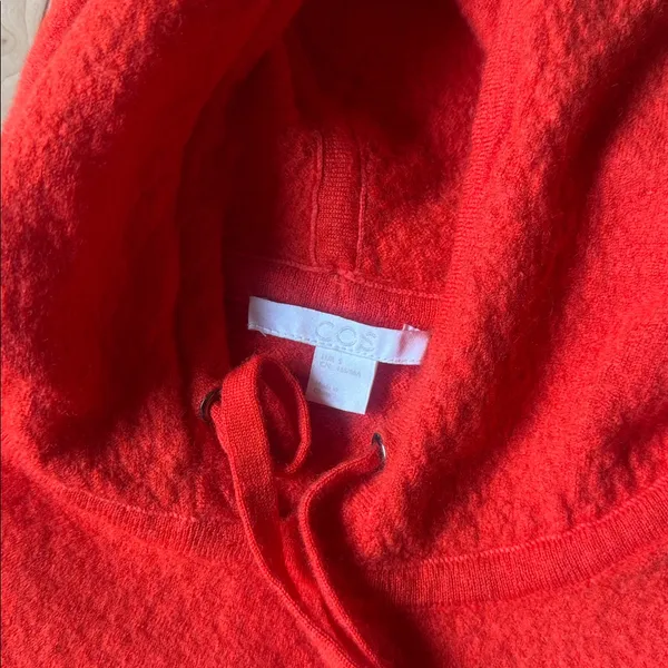 COS Red Textured Hoodie Minimalist Oversized Pullover Sweater - Image 2