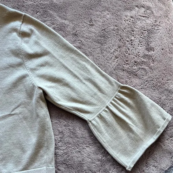 Calvin Klein Womens Beige Bell Sleeve Cropped Cardigan Sweater Size Large - Image 7