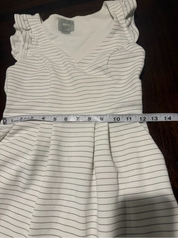 Maeve white and black Dress with Tan Stripe Ruffle Hem size 0 side pockets - Image 6