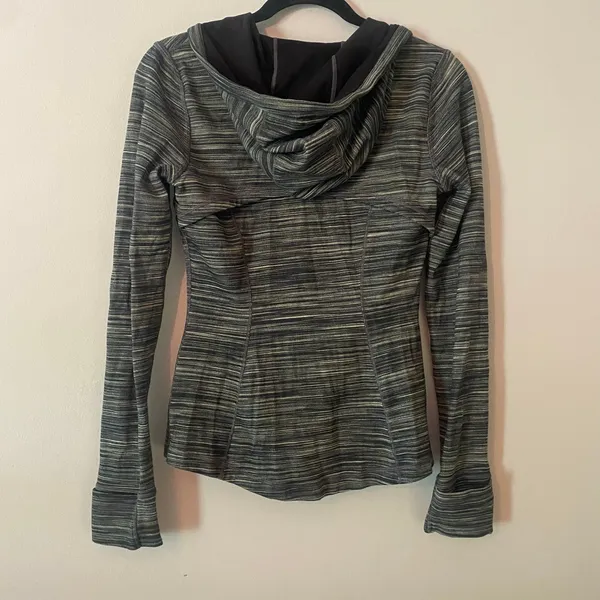 Lululemon Gray Hooded Define Jacket Heathered Stripe Full Zip Athleisure size 6 - Image 7