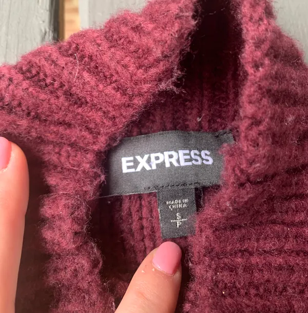Express Oversized Mockneck Sweater - Image 4