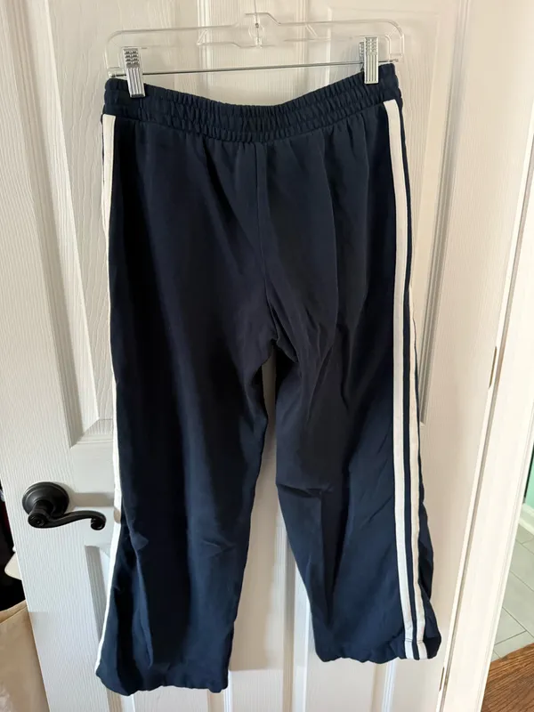 Old Navy Sweatpants - Image 2
