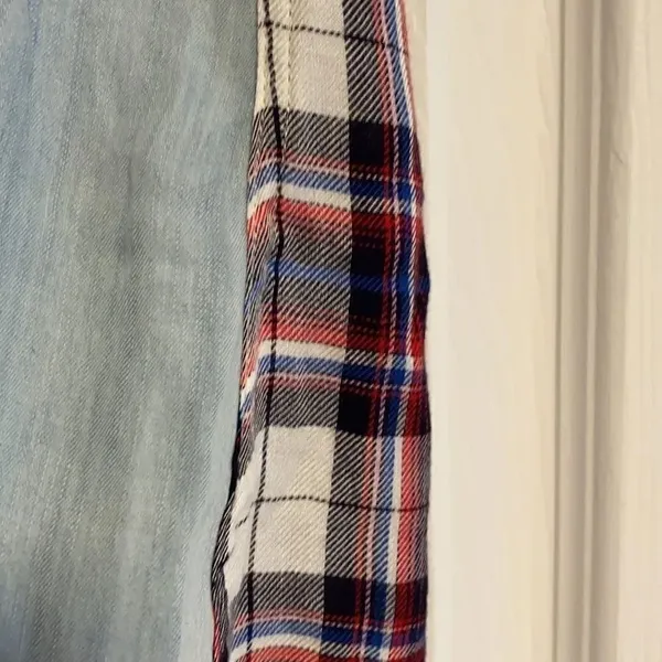 Rails Denim & Plaid Button Down Sleeveless Top - Image 5