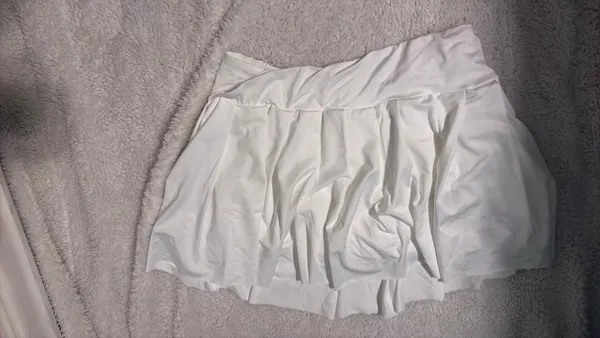 White Shein Skirt - Image 3