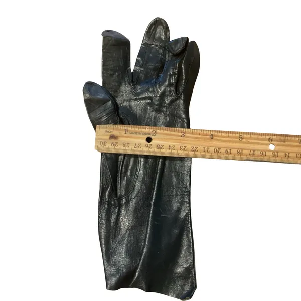 Vintage Leather Gloves Black - Image 4