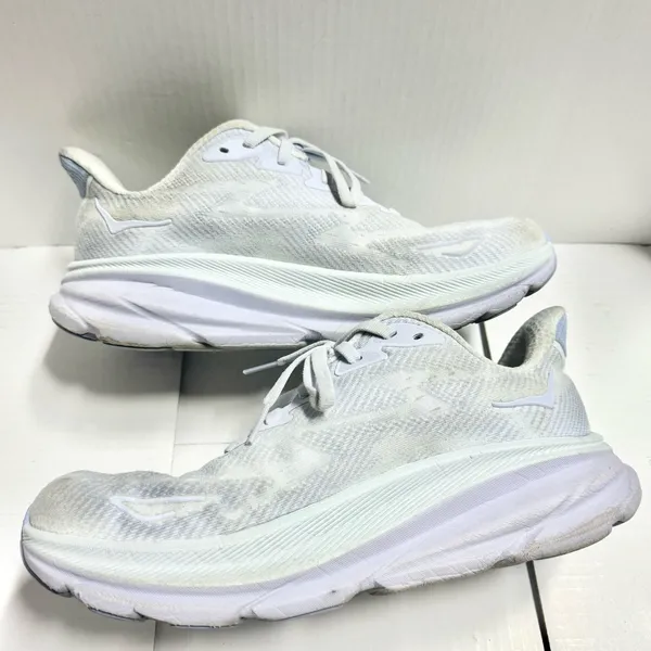 Hoka Women’s Clifton 9 - Image 3