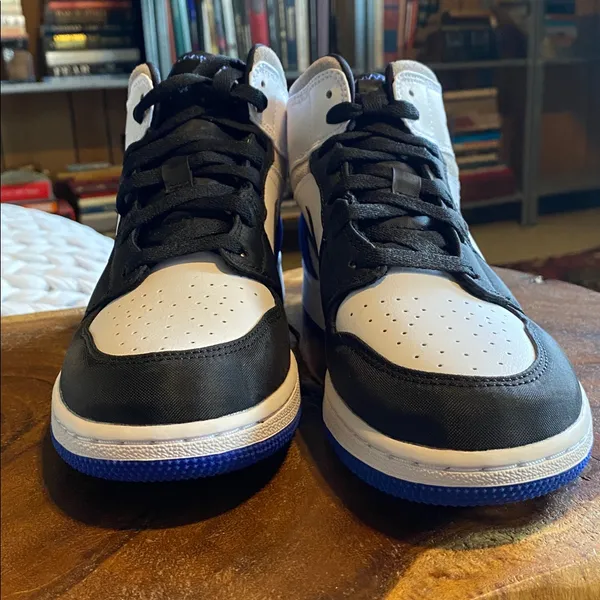 🆕 Nike Air Jordan 1 Royal Black Toe special edition - Image 11