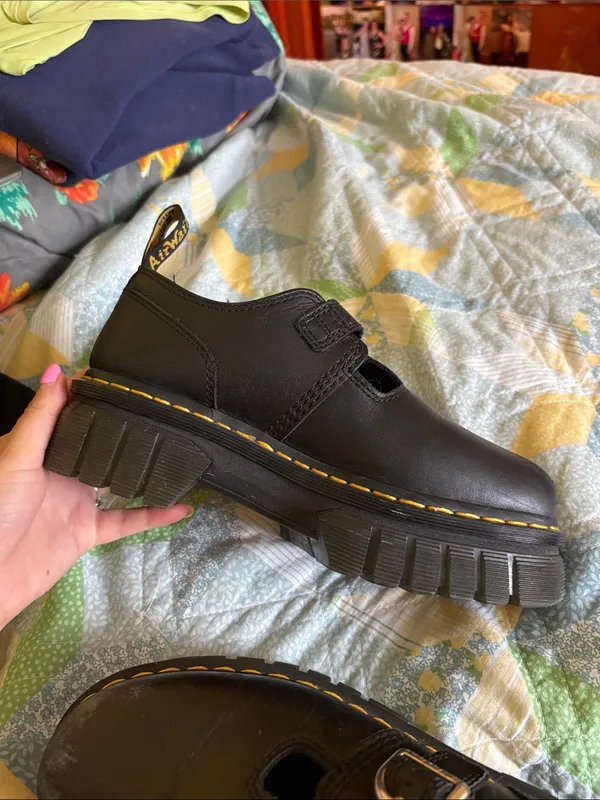 Dr. Martens Women's Audrick T-Bar Platform Mary Janes Woman’s Size 8 - Image 9
