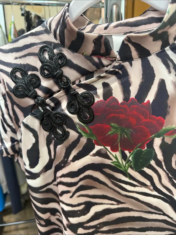 Zebra Print Short Sleeve Dress with Red Rose Appliqué - Image 2