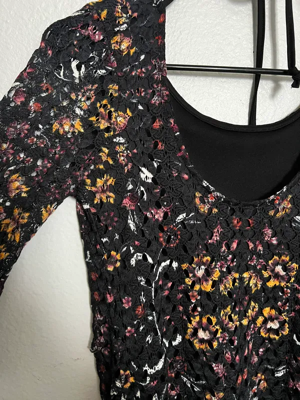 Xhilaration Floral Lace Dress - Image 3