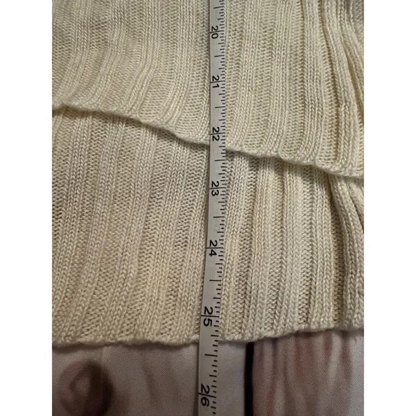 Altard State Cream Criss-Cross V-Neck Sweater Size S EUC - Image 9