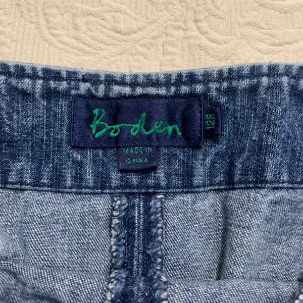 Boden A-Line 100% Cotton Medium Wash Denim Jean A-Line Casual Skirt - Image 4