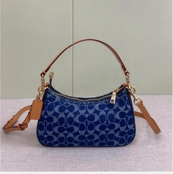 Coach Teri Bag In Signature Denim Blue - Image 2