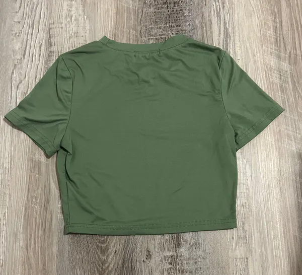 SheIn Cropped TShirt - Image 2