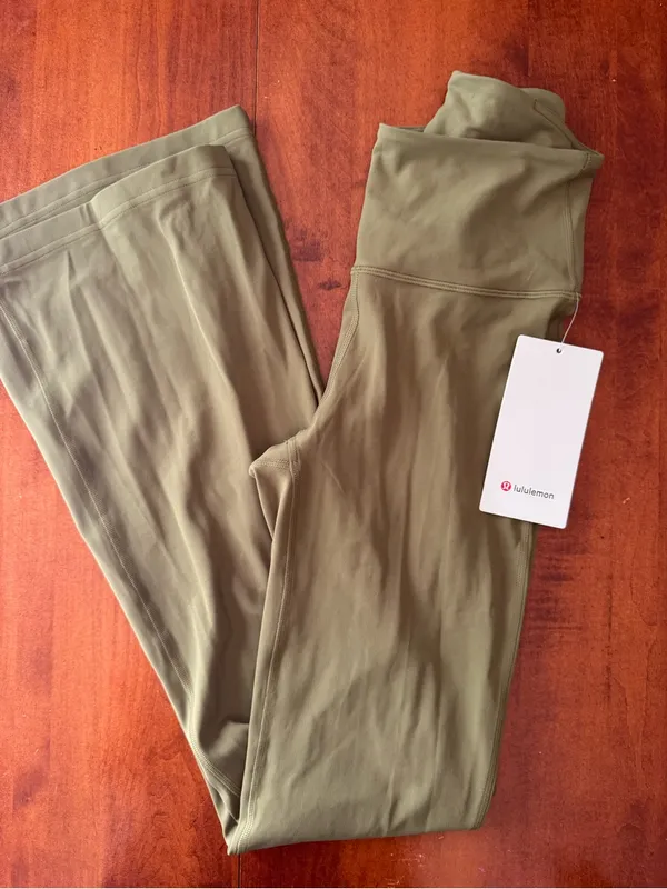 Lululemon Groove High-Rise Flare Pants size 4 NWT Bronze Green - Image 3