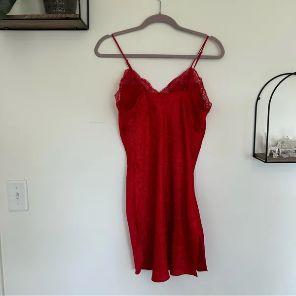 Erika Taylor Intimates Red Lace Trimmed Chemise Nightie Lingerie Size Small - Image 2