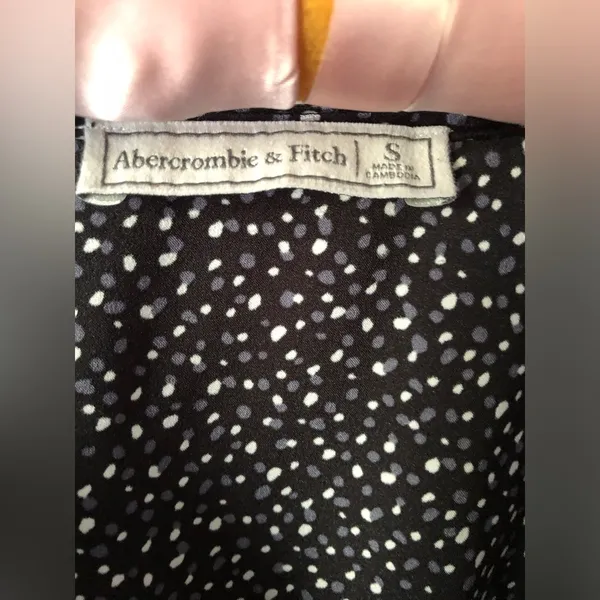 Abercrombie fitted blouse polka dots size small Y2K - Image 5