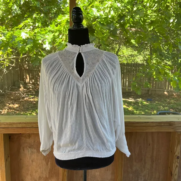 Anthropologie Feather Bone Edda Embroidered Dolman Blouse Size S - Image 3