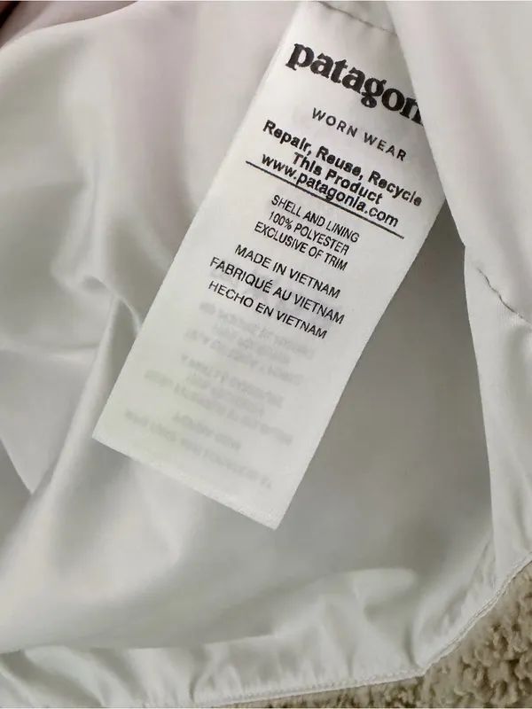 Patagonia Women’s Los Gatos Fleece Vest Cream Beige Size Medium - Image 3