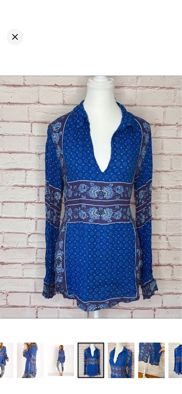 Free People Changing Times Tunic in Blue/Purple Paisley EUC Small. Oversize fit. No stretch. 100% rayon. Elastic and ruffle cuff. Deep v front. Split at hips. 19” bust 26-28” long - Image 4