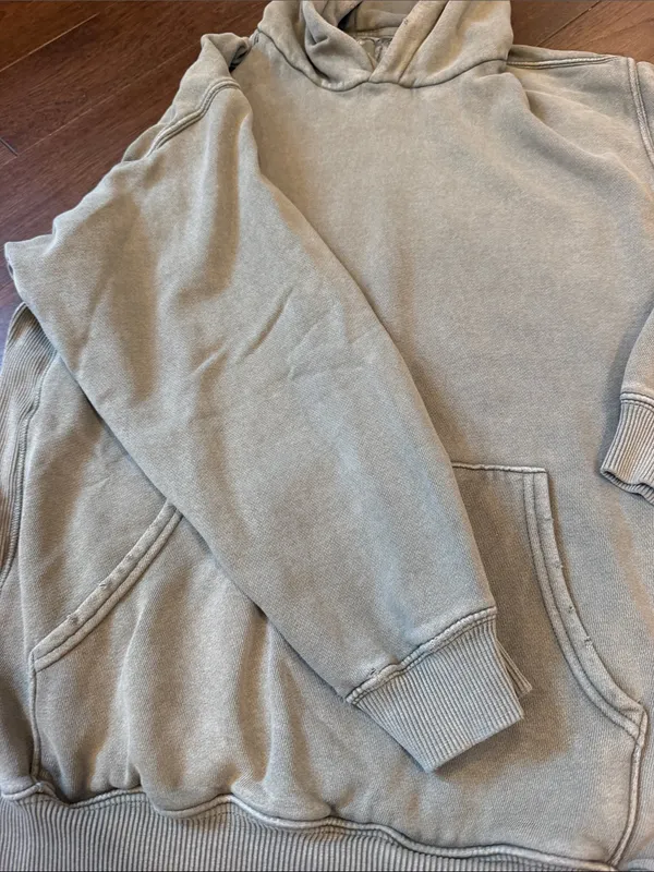 aerie Distressed Oversized Hoodie Size Medium in Green - C73-027 - Image 5