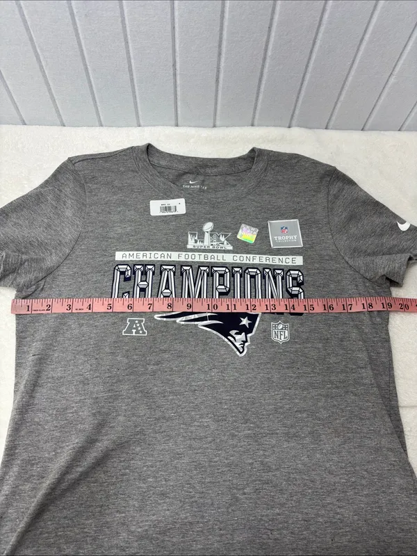 Nike Gray New England Patriots Champions Graphic Tee Size M NEW - Image 3