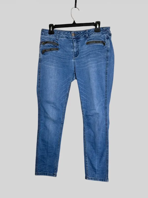 Free People Blue Skinny Jeans with Zip Pocket Detail - Image 2
