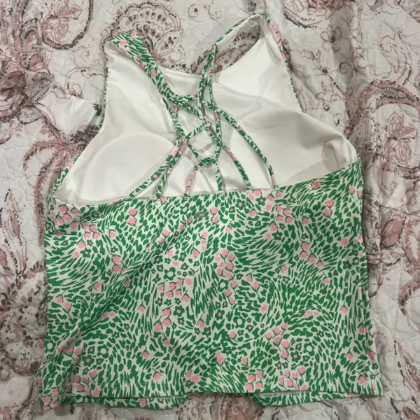 Fabletics Green pattern Women's sports top - Image 3
