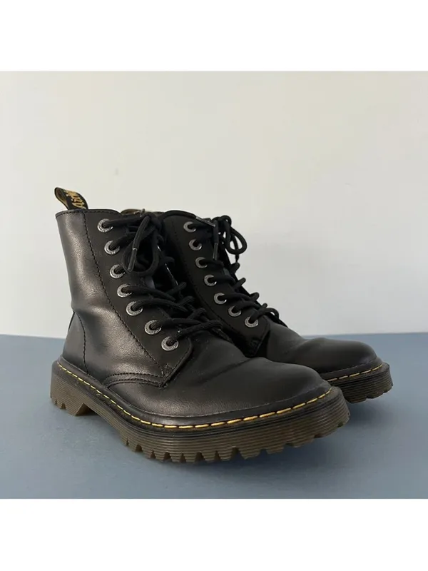 Dr. Martens‎ Luana Black Leather Air Wair Combat 7 Eyelet Lace Up Boots - Image 2