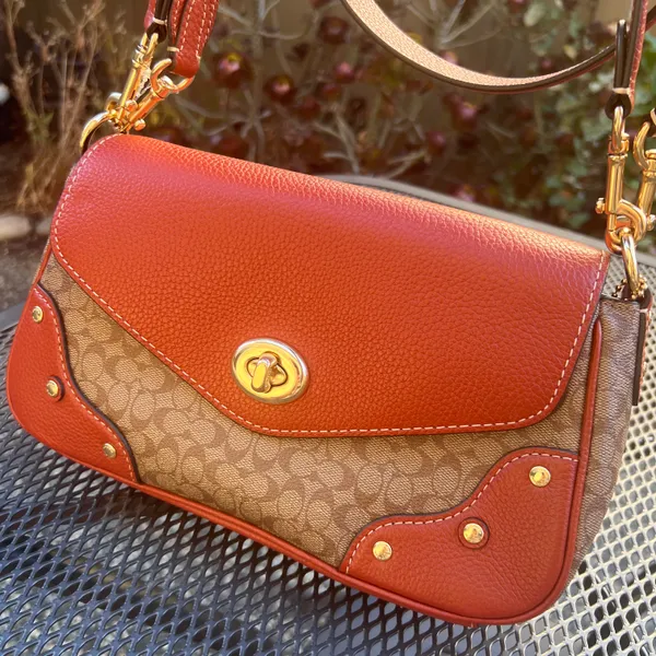 Coach Millie Shoulder Bag In Colorblock Signature Canvas ce639 - Image 5