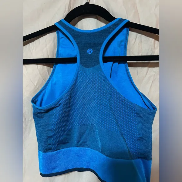 Lululemon tank top - Image 3