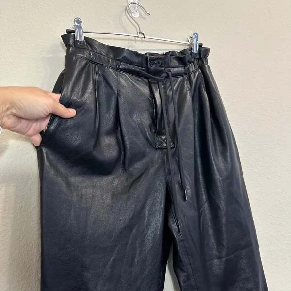 Alice + Olivia Womens Black Faux Leather Ankle Trousers Pants XS Pockets Pleated - Image 10