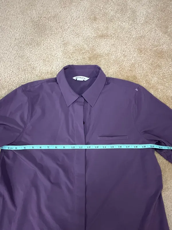 Athleta Purple Long Sleeve Button Front Shirt Size M Lightweight Travel Top - Image 2