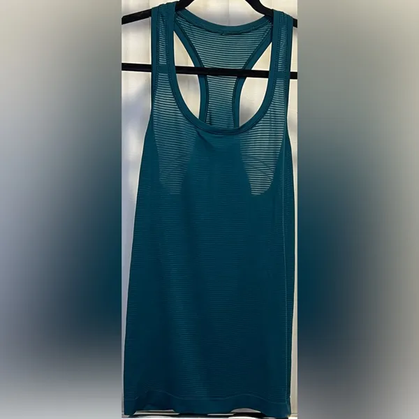 Lululemon Swiftly Speed Racerback Sheer Stripe - Image 6