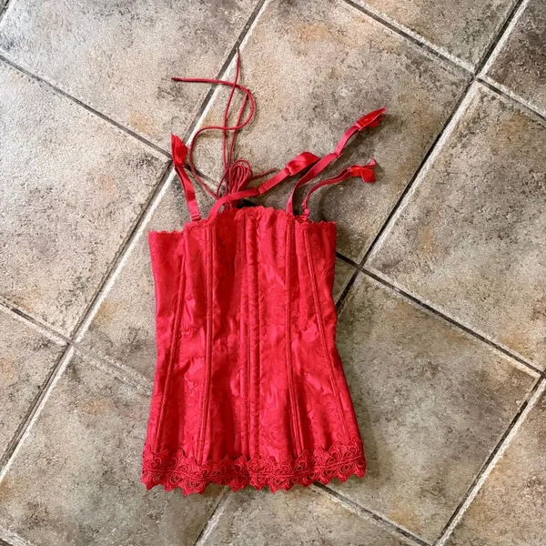 Fredericks of Hollywood ‘Hollywood Dream Sweetheart Corset’ in Red Sz 34 - Image 3