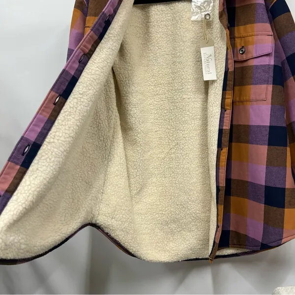 NWT Natural Reflections M button down Flannel long sleeve Shirt shacket Sherpa - Image 10
