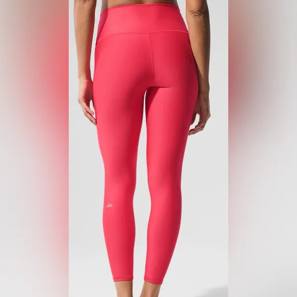 51. Alo Yoga 7/8 High-Waist Airlift Legging sz med - Image 2
